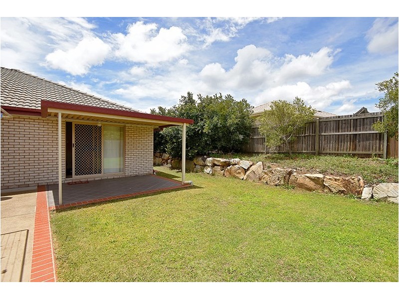 16 Bulloo Street, Glenvale QLD 4350
