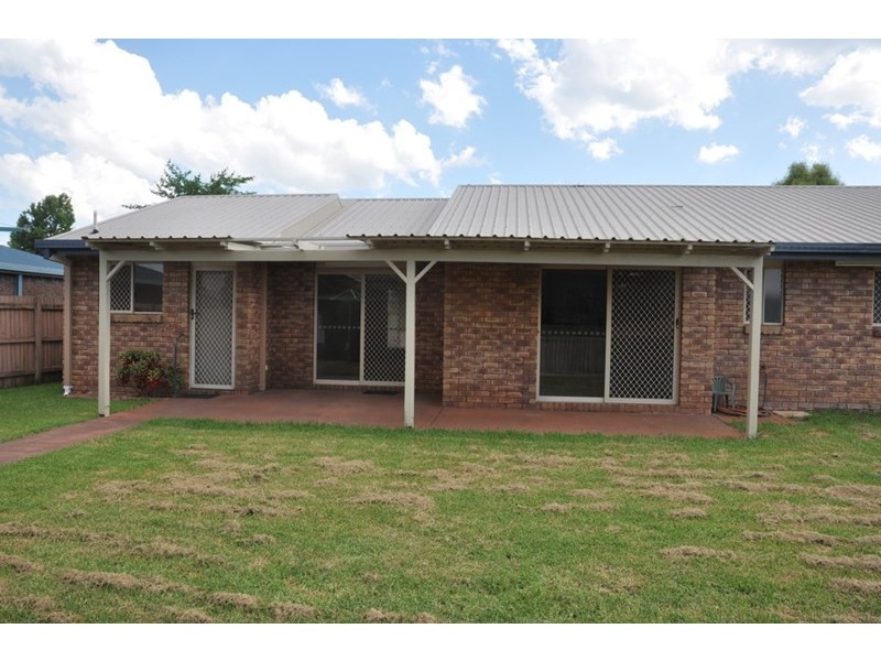 35 Lorraine Crescent, Centenary Heights QLD 4350