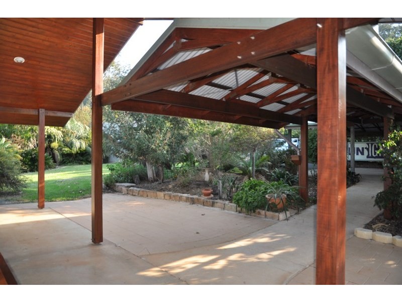 38 Stevenson Street, Redwood QLD 4350