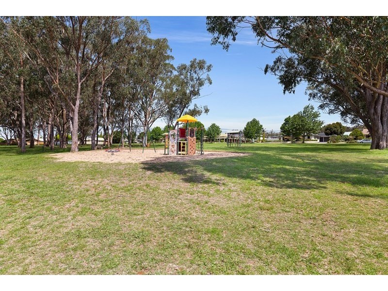 30 Cypress Street, Rangeville QLD 4350