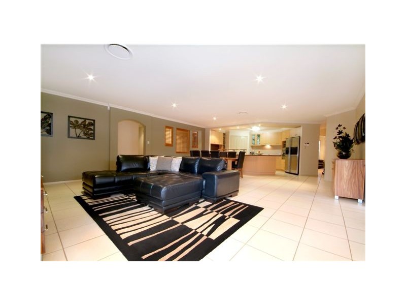 24 McClymont Drive, Rangeville QLD 4350