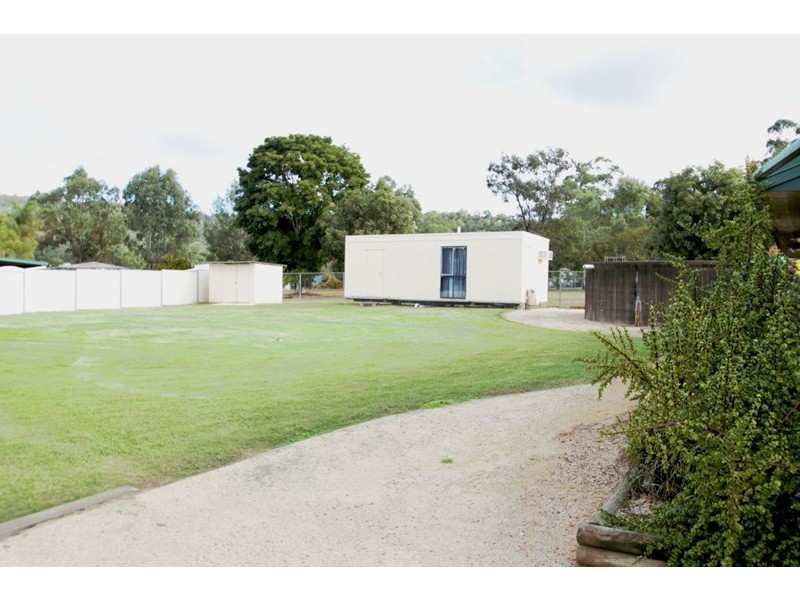 4 Elizabeth Street, Withcott QLD 4352