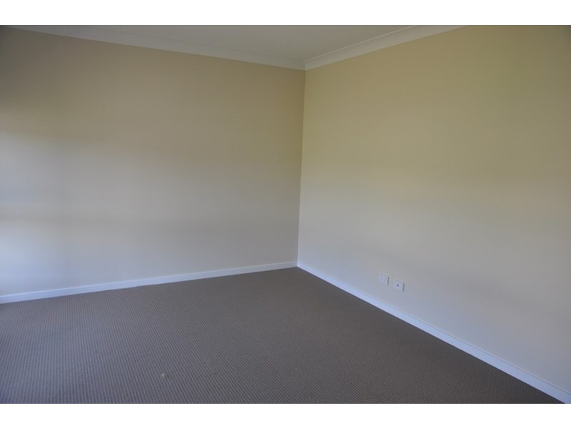 6 Arwon Street, Wyreema QLD 4352