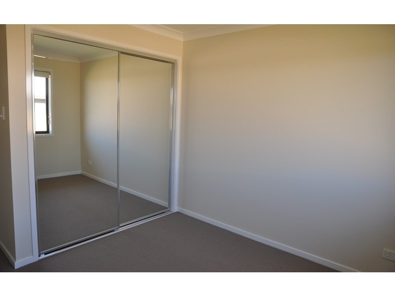 6 Arwon Street, Wyreema QLD 4352