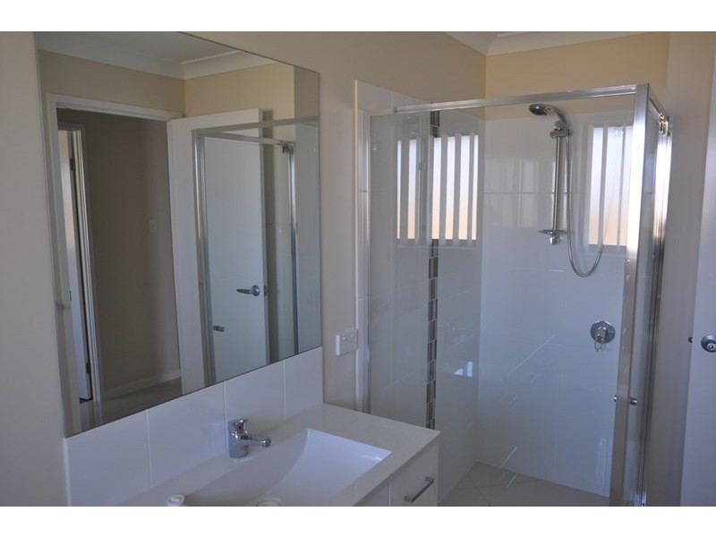 17 Arwon Street, Wyreema QLD 4352