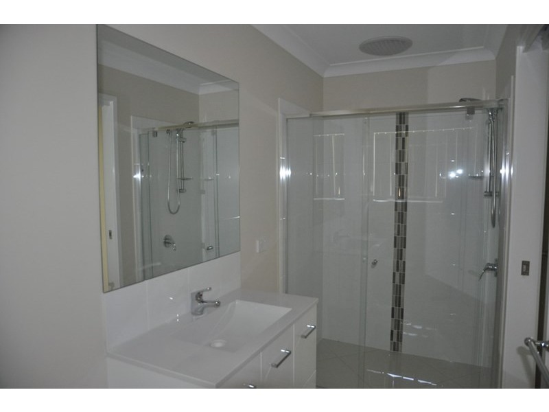 17 Arwon Street, Wyreema QLD 4352