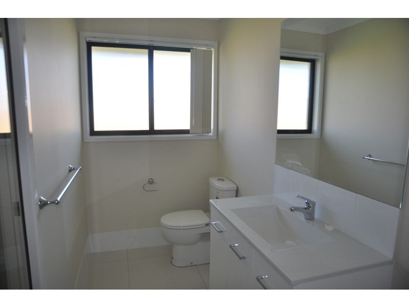 17 Arwon Street, Wyreema QLD 4352