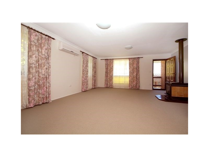 25 Weller Street, Rangeville QLD 4350