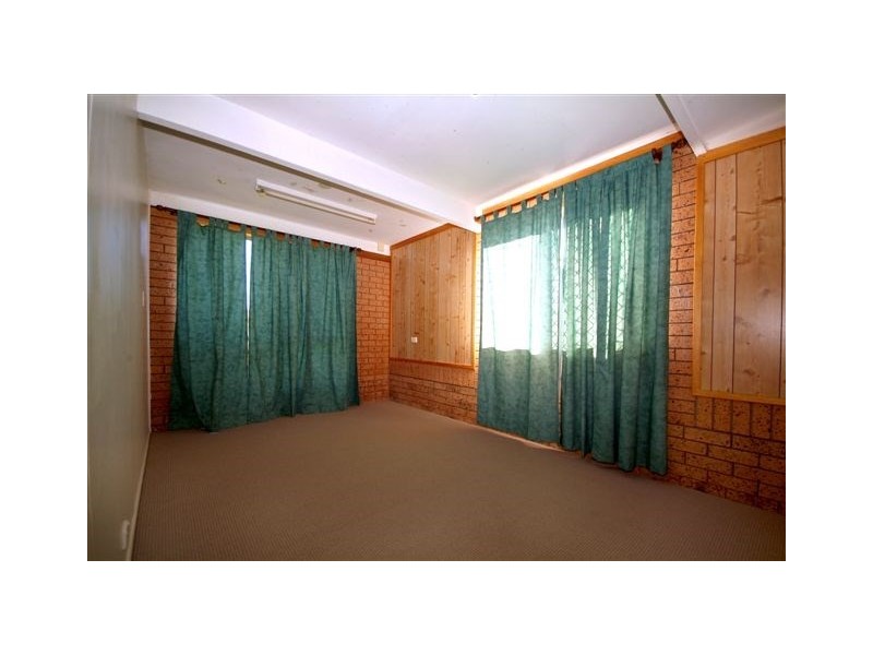 25 Weller Street, Rangeville QLD 4350