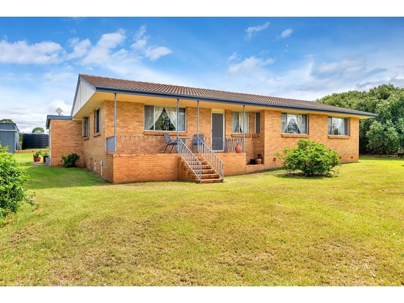 11245 Warrego Highway, Kingsthorpe QLD 4400