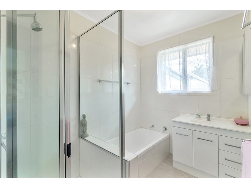 11245 Warrego Highway, Kingsthorpe QLD 4400