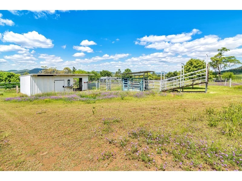 11245 Warrego Highway, Kingsthorpe QLD 4400