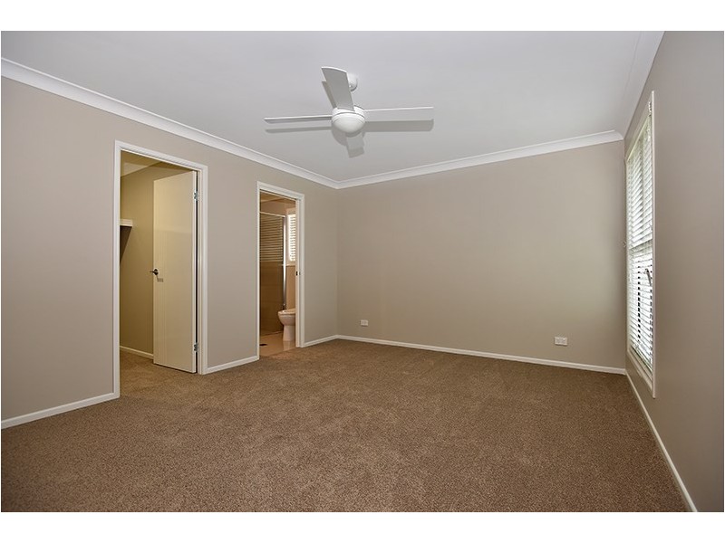 43 Entabeni Drive, Kearneys Spring QLD 4350