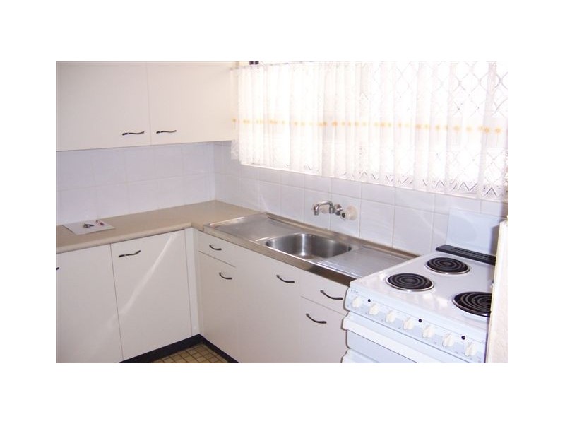 4/203 Campbell Street, Toowoomba QLD 4350