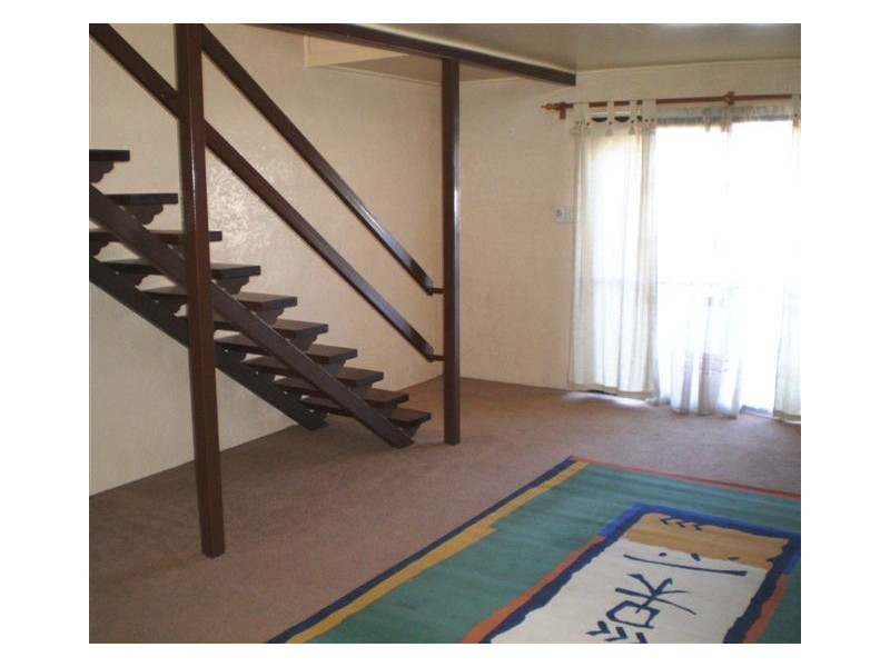 4/203 Campbell Street, Toowoomba QLD 4350