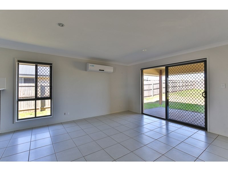 7 Goshawk Drive, Kleinton QLD 4352