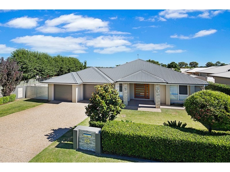 26 Saba Court, Middle Ridge QLD 4350