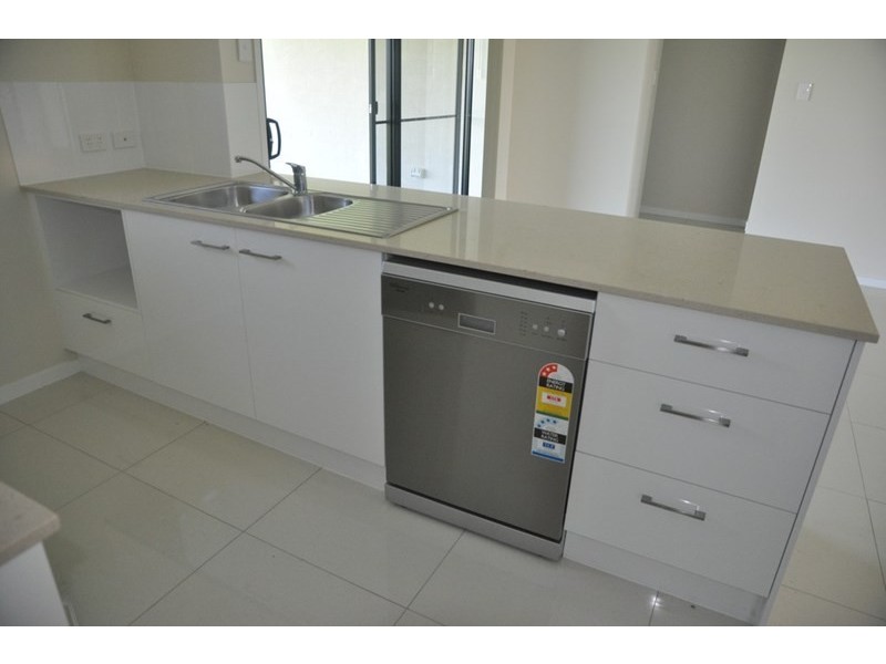 26 Tarcoola Street, Wyreema QLD 4352