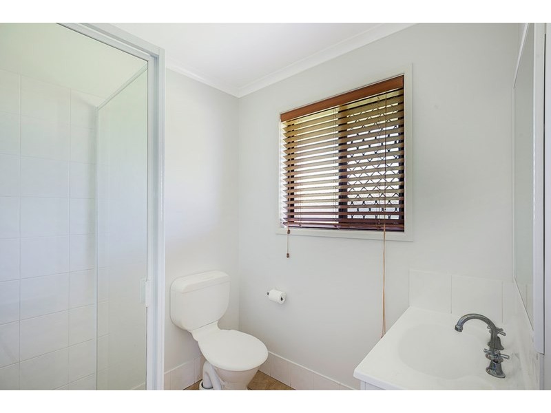 22 Pillar Street, Middle Ridge QLD 4350