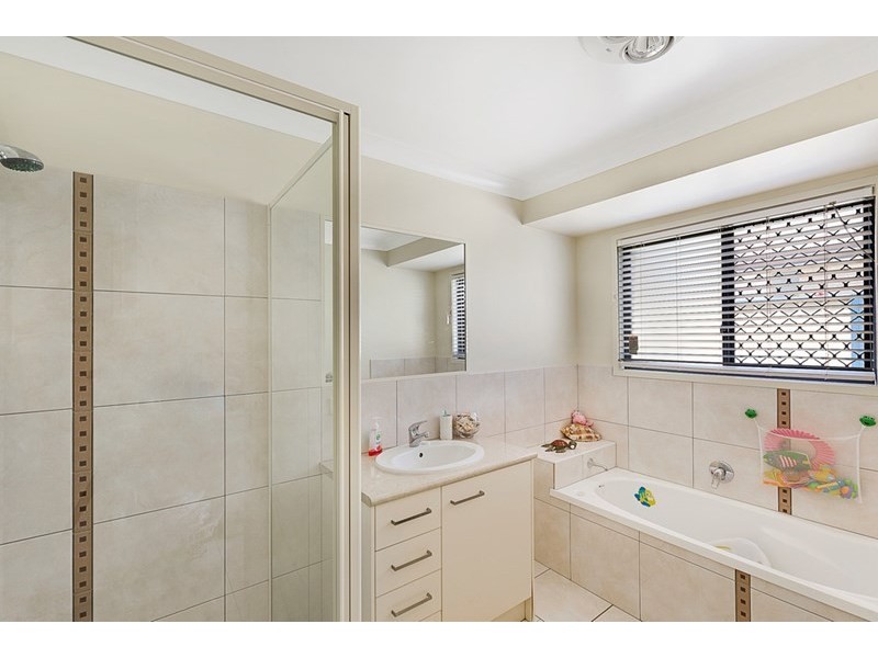 25 Camborne Street, Kleinton QLD 4352