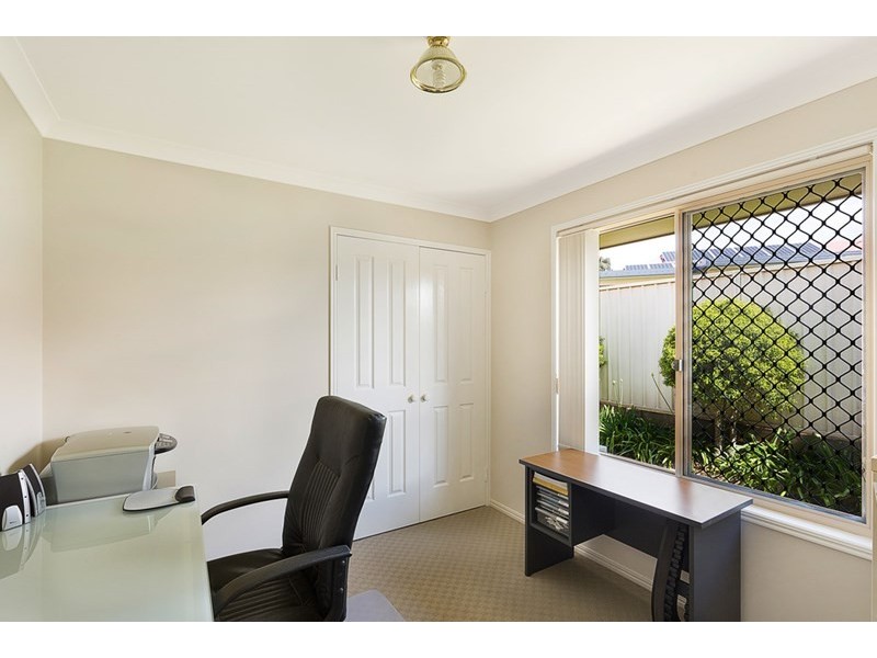 11 Dahlia Court, Middle Ridge QLD 4350