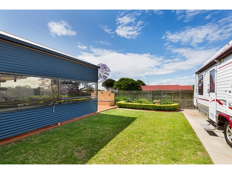 11 Dahlia Court, Middle Ridge QLD 4350