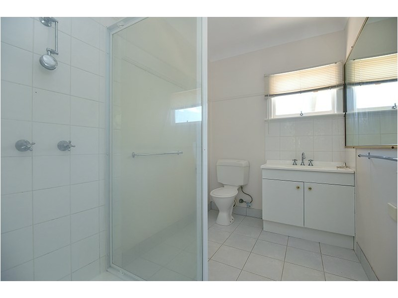 130 Drayton Road, Harristown QLD 4350
