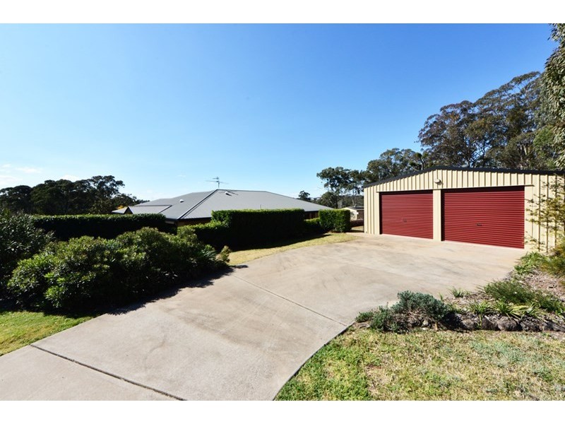 4 Holly Avenue, Highfields QLD 4352