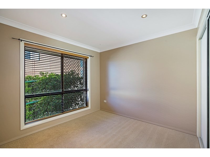 7 Pillar Street, Middle Ridge QLD 4350