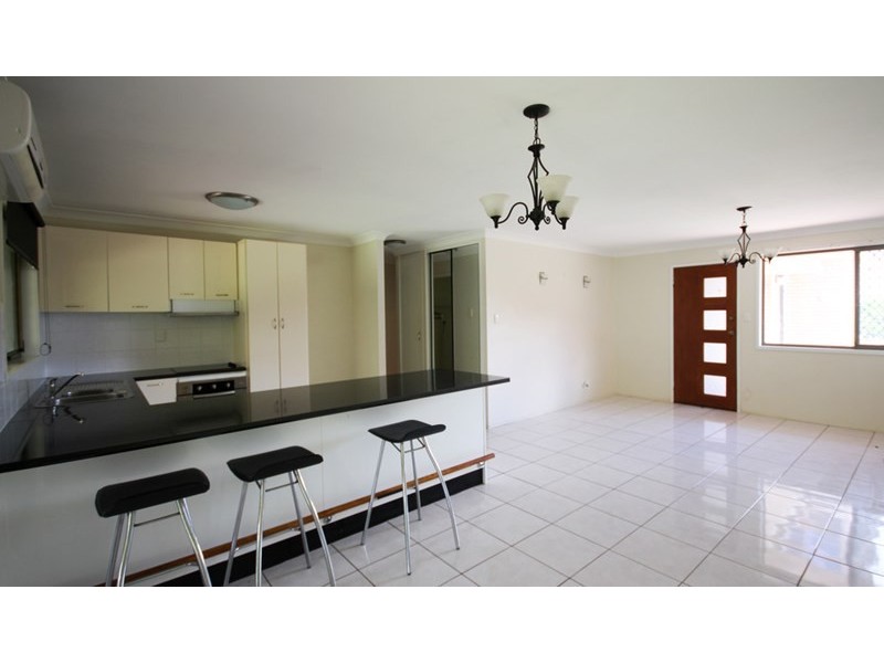 2/72 Ramsay Street, Centenary Heights QLD 4350