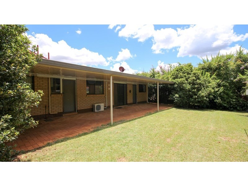 2/72 Ramsay Street, Centenary Heights QLD 4350