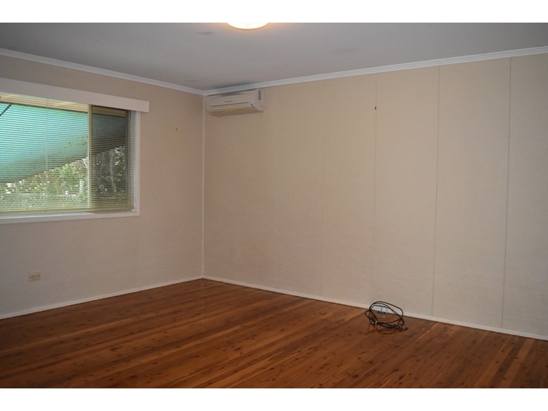 13 Loveday Street, Rangeville QLD 4350