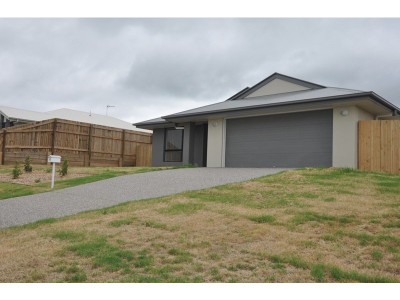19 Arwon Street, Wyreema QLD 4352