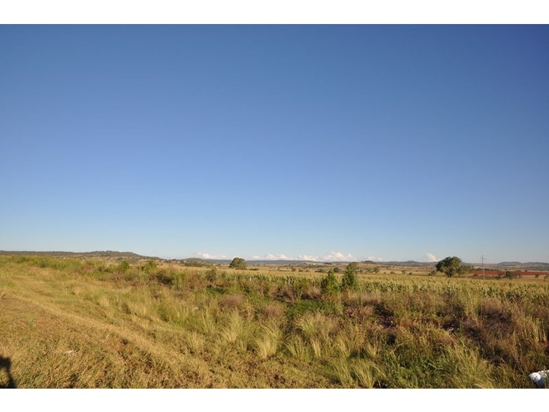 10 Kensei Street, Wyreema QLD 4352