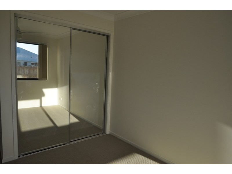 10 Kensei Street, Wyreema QLD 4352