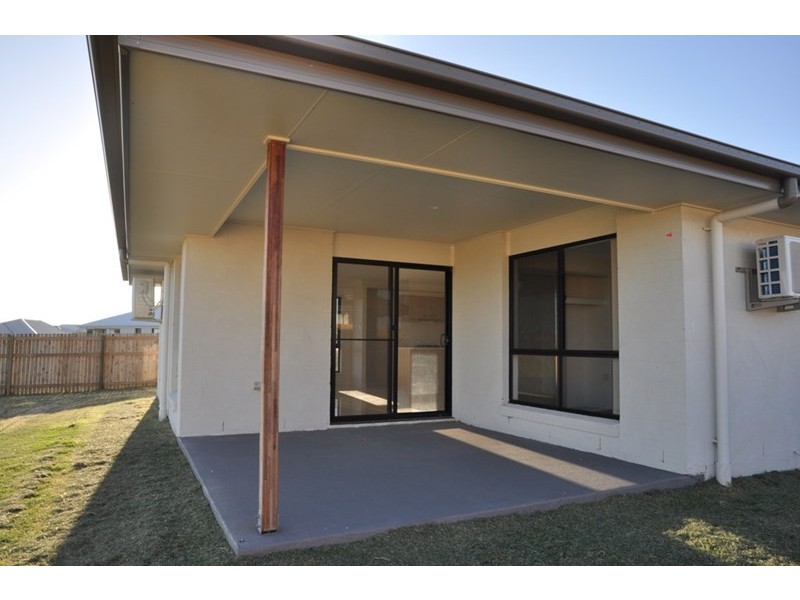 10 Kensei Street, Wyreema QLD 4352