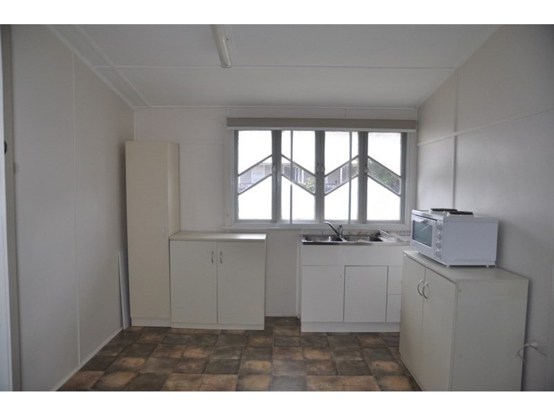 3/39 Wallace Street, Newtown QLD 4350