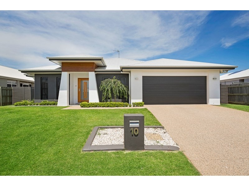 10 Beardsworth Court, Middle Ridge QLD 4350