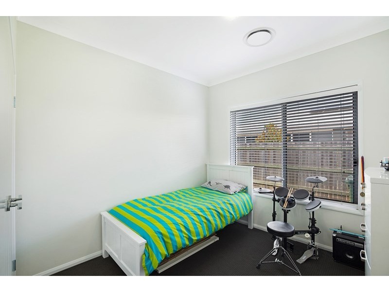 10 Beardsworth Court, Middle Ridge QLD 4350