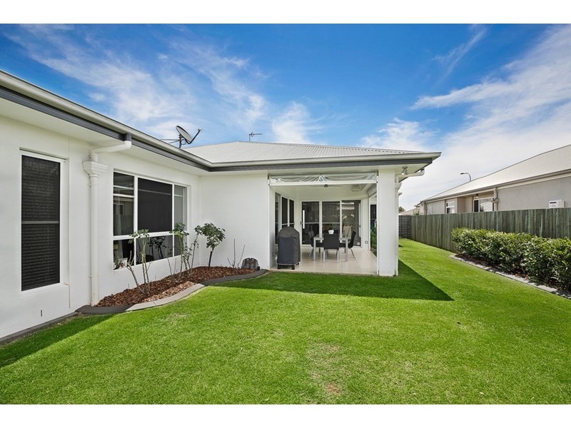 10 Beardsworth Court, Middle Ridge QLD 4350