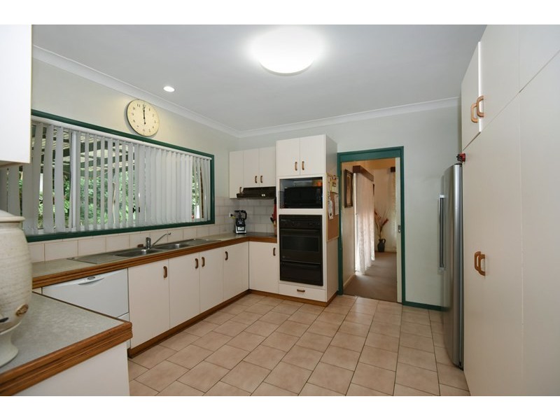 6 Maylen Court, Highfields QLD 4352