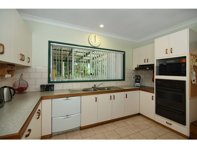 6 Maylen Court, Highfields QLD 4352
