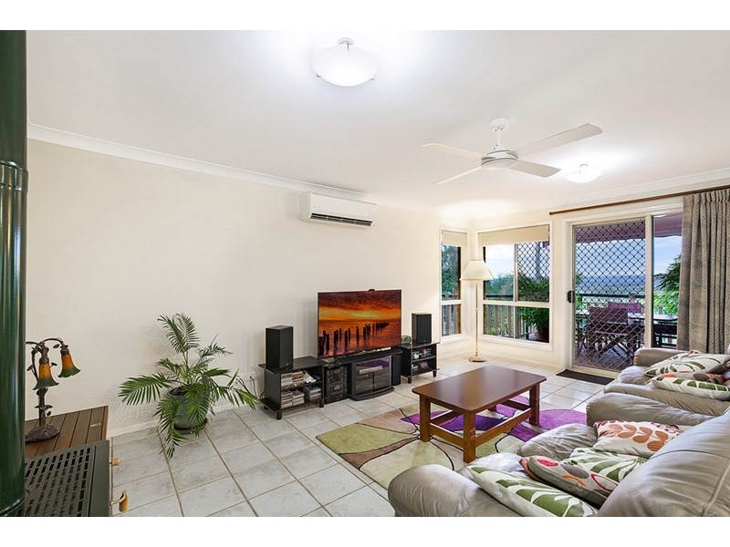 17 Darel Street, Kingsthorpe QLD 4400