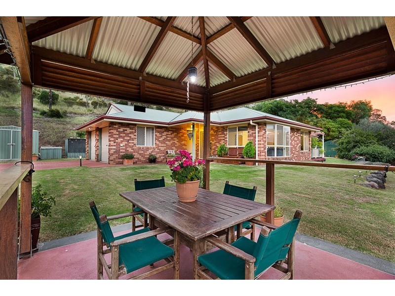 17 Darel Street, Kingsthorpe QLD 4400
