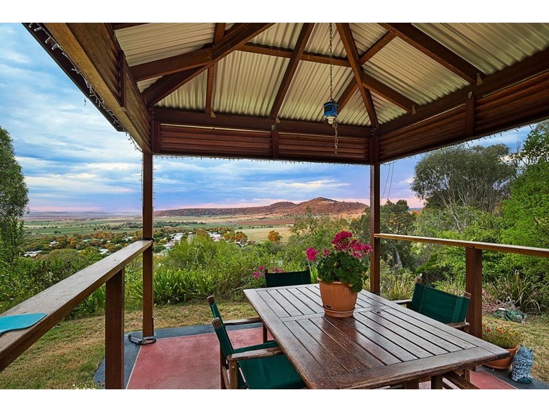 17 Darel Street, Kingsthorpe QLD 4400