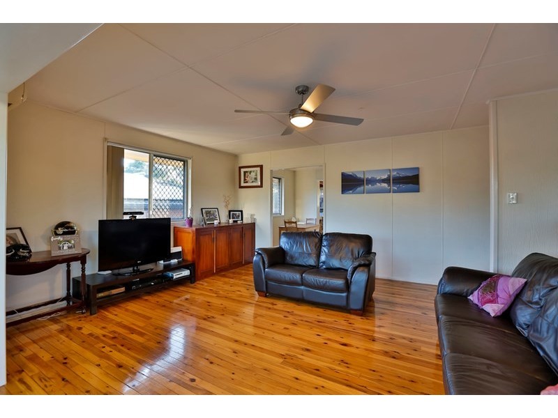 263 Mackenzie Street, Centenary Heights QLD 4350