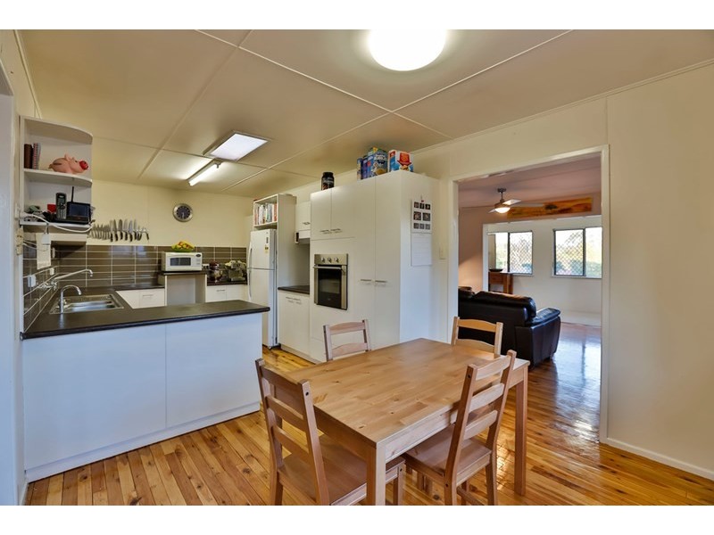 263 Mackenzie Street, Centenary Heights QLD 4350