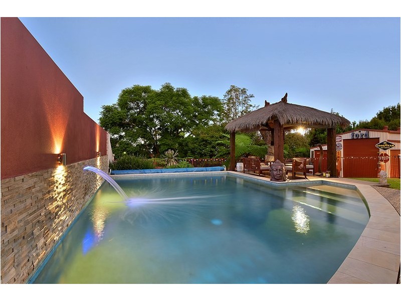 16 Leslie Street, Rangeville QLD 4350