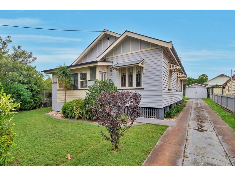 74 Taylor Street, Newtown QLD 4350