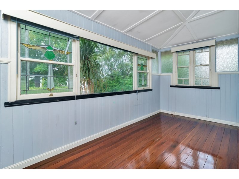 74 Taylor Street, Newtown QLD 4350